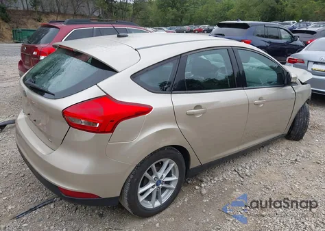 2018 Ford Focus Se z USA, uszkodzony, nr VIN 1FADP3K28JL301327